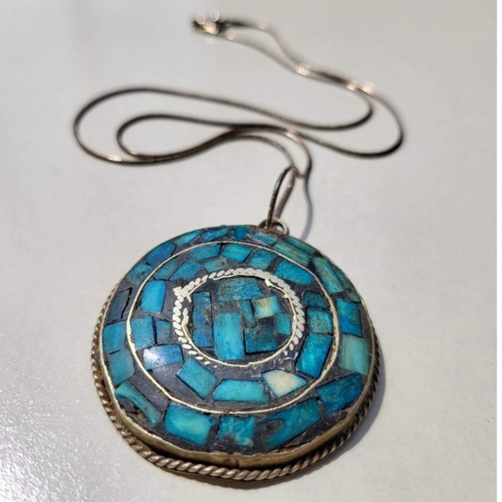 Vintage Mosaic Pendant Necklace Turquoise Blue Boho Round Medallion Silver Chain - Picture 3 of 6